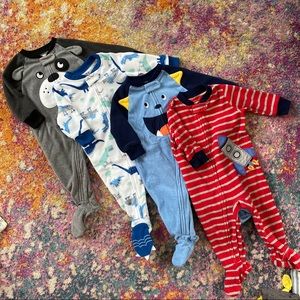 4 6M Carter’s Fleece Sleepers